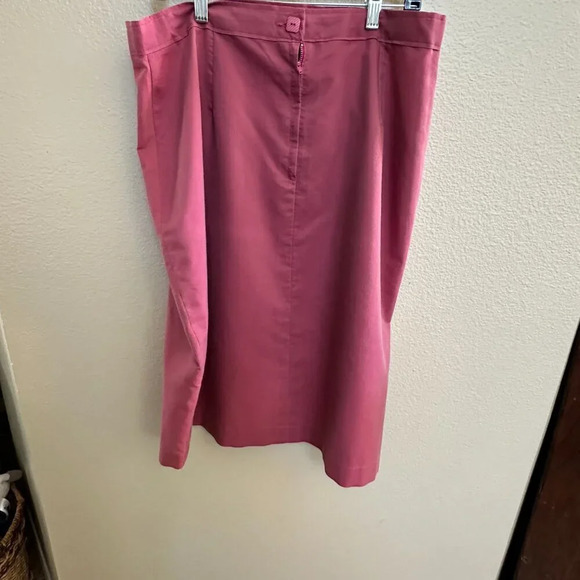Homemade Pink Skirt‎ - Picture 4 of 6
